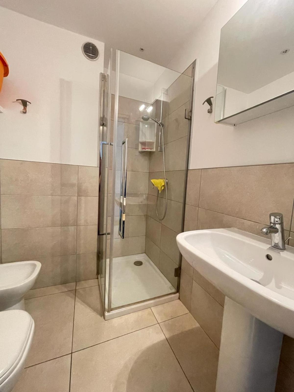 Residence Apollo - Walterigato Apartments Solo Per Famiglie Lido di Jesolo Kültér fotó