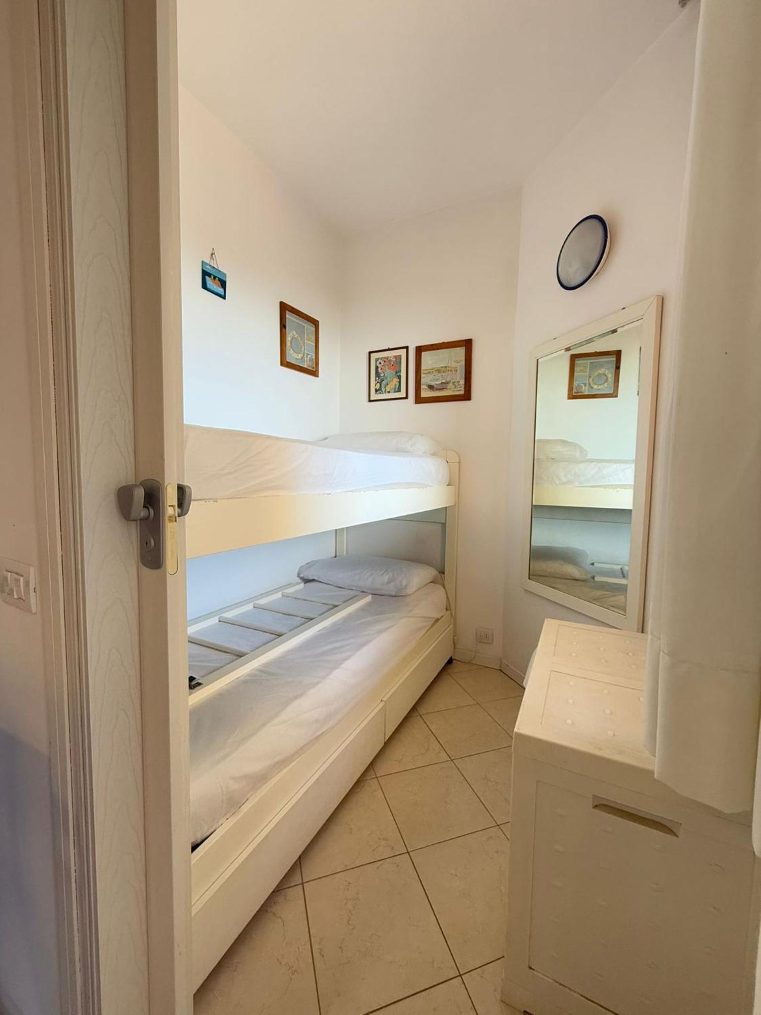 Residence Apollo - Walterigato Apartments Solo Per Famiglie Lido di Jesolo Kültér fotó