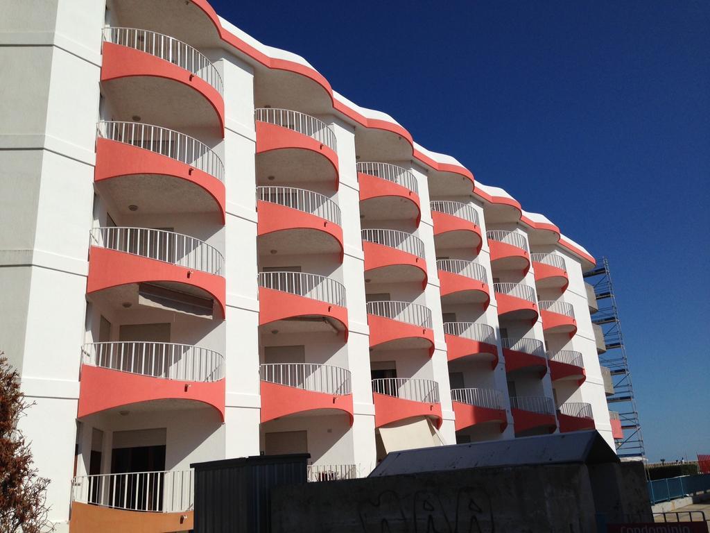 Residence Apollo - Walterigato Apartments Solo Per Famiglie Lido di Jesolo Kültér fotó